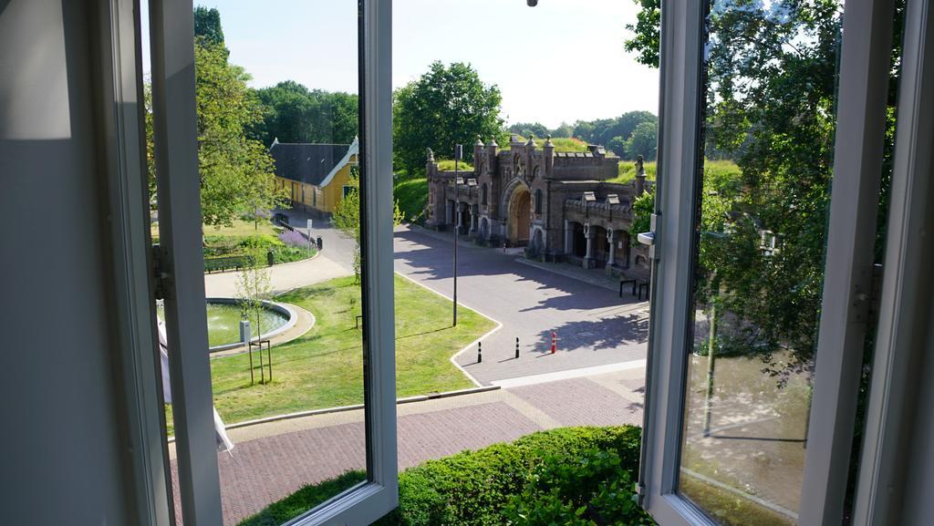 Room One-Twenty-One Naarden Exterior foto